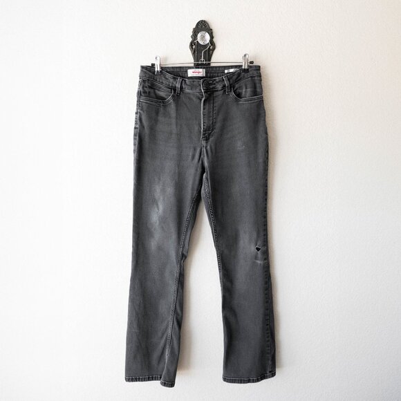 Wrangler High Rise Bold Boot Jeans Sz 12 Vintage Black Wash Distressed Denim - Picture 3 of 6